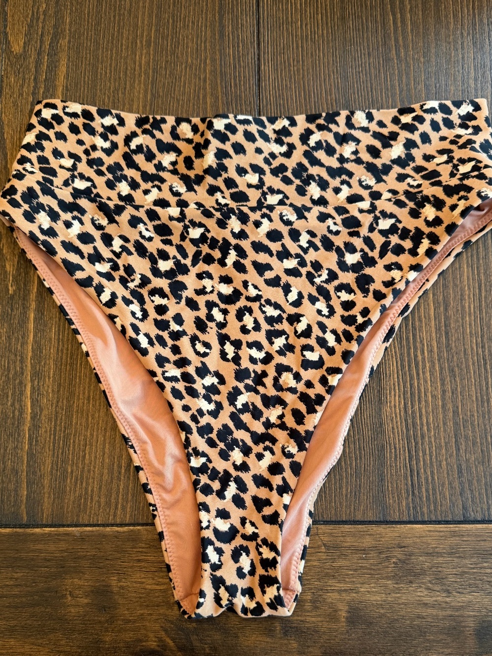 Aerie Cheetah Swimsuit Bottoms Size Medium